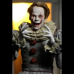 IN STOCK: NECA IT 2009 Chapter 2: Pennywise Ultimate - 7 Inch Scale Action Figure